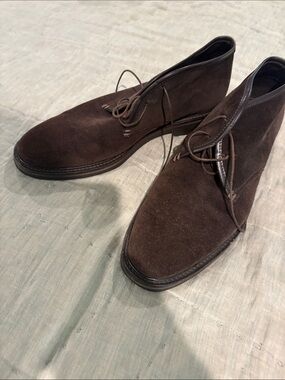 Ermenegildo Zegna 9.5 Men's Brown Suede Chukka Boots